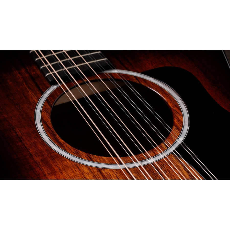 Taylor 264ce-K DLX