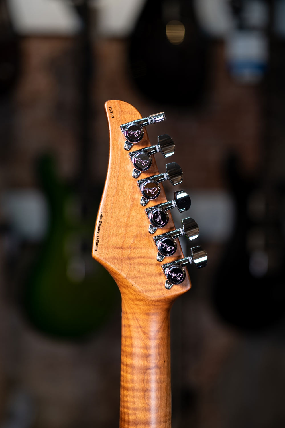 Suhr Classic S RFM Swamp Ash RW 3-Tone Limited