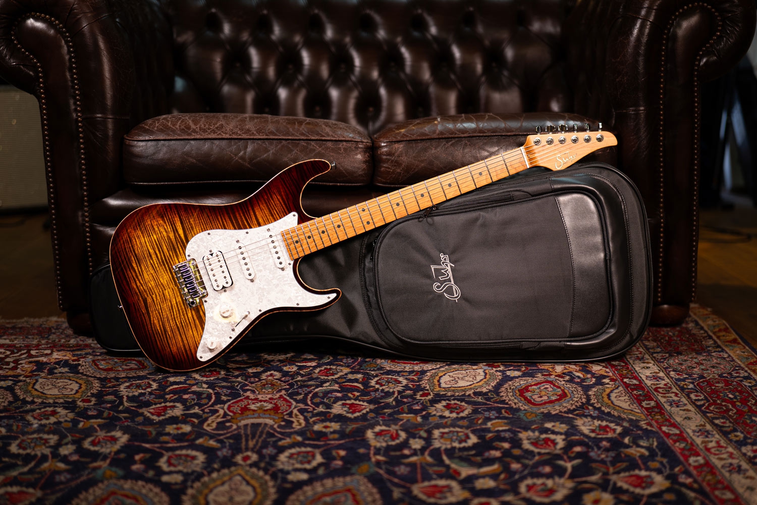 Suhr Standard Plus Roasted Maple HSS Bengal Burst