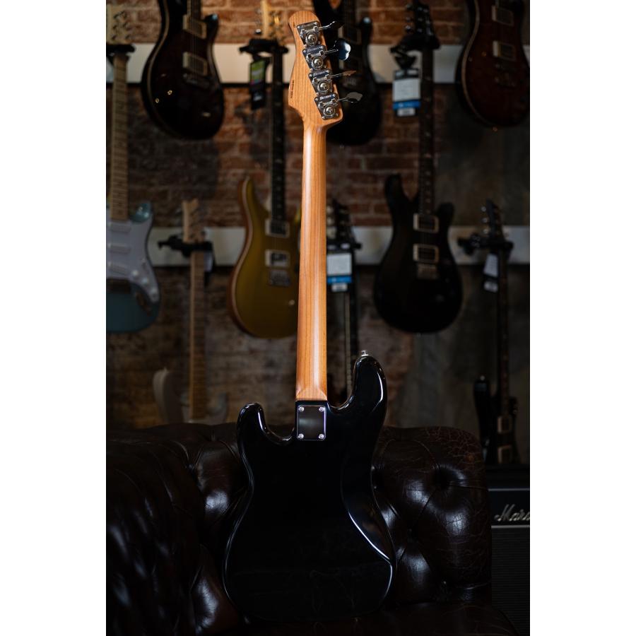 Suhr Classic P RW Black