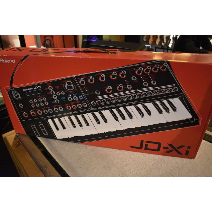 Roland JD-Xi Synthesizer