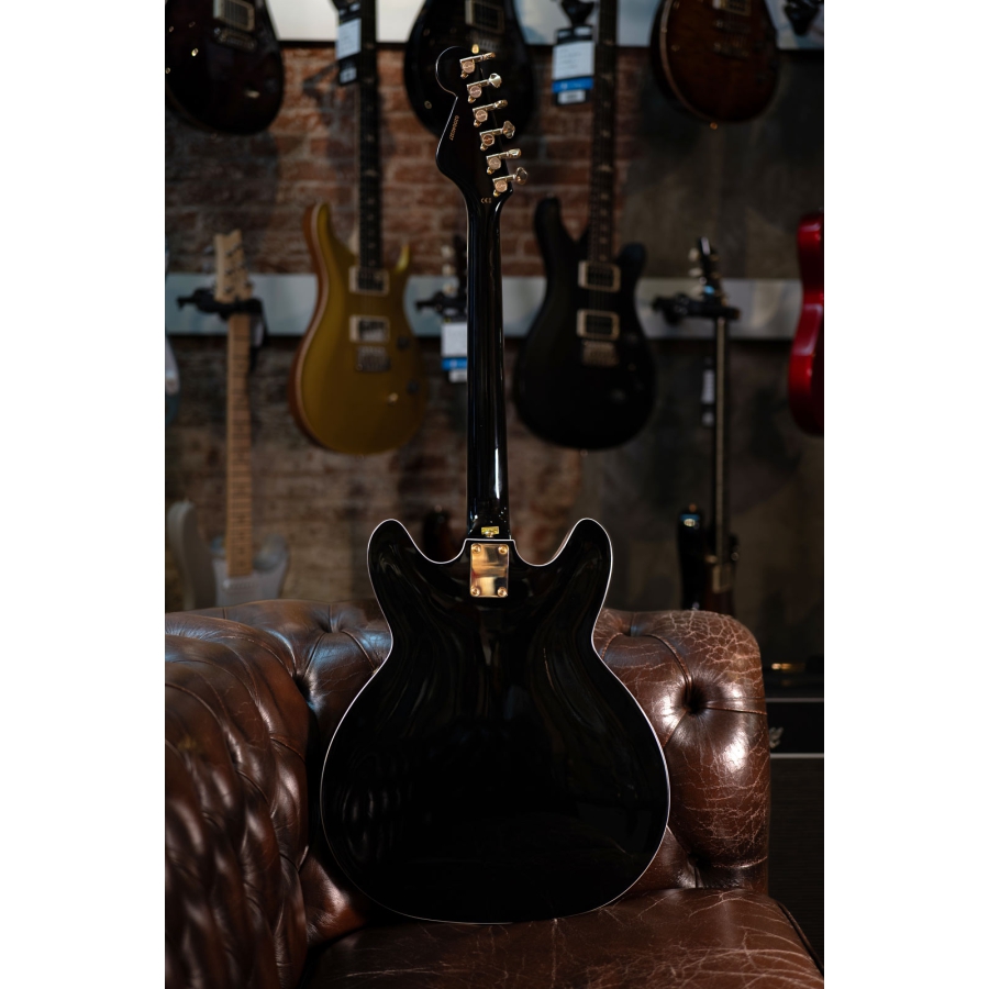 Hagstrom 67 Viking II demomodel