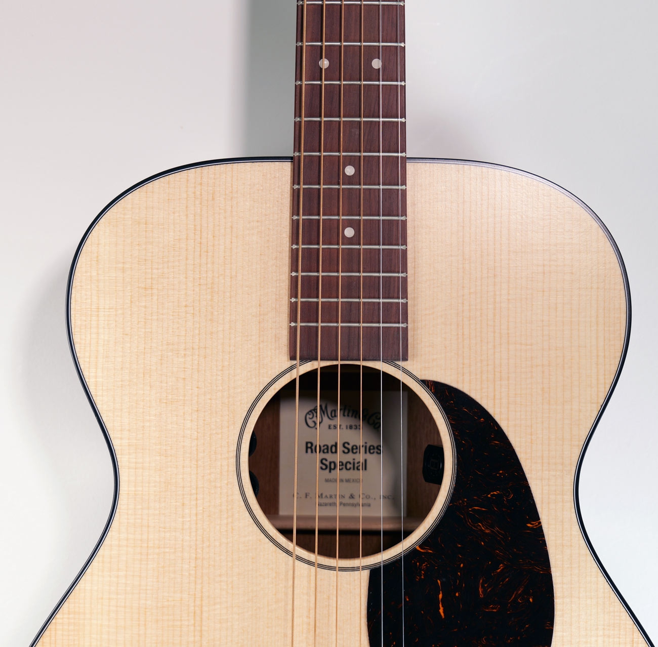 Martin 00-10E Special