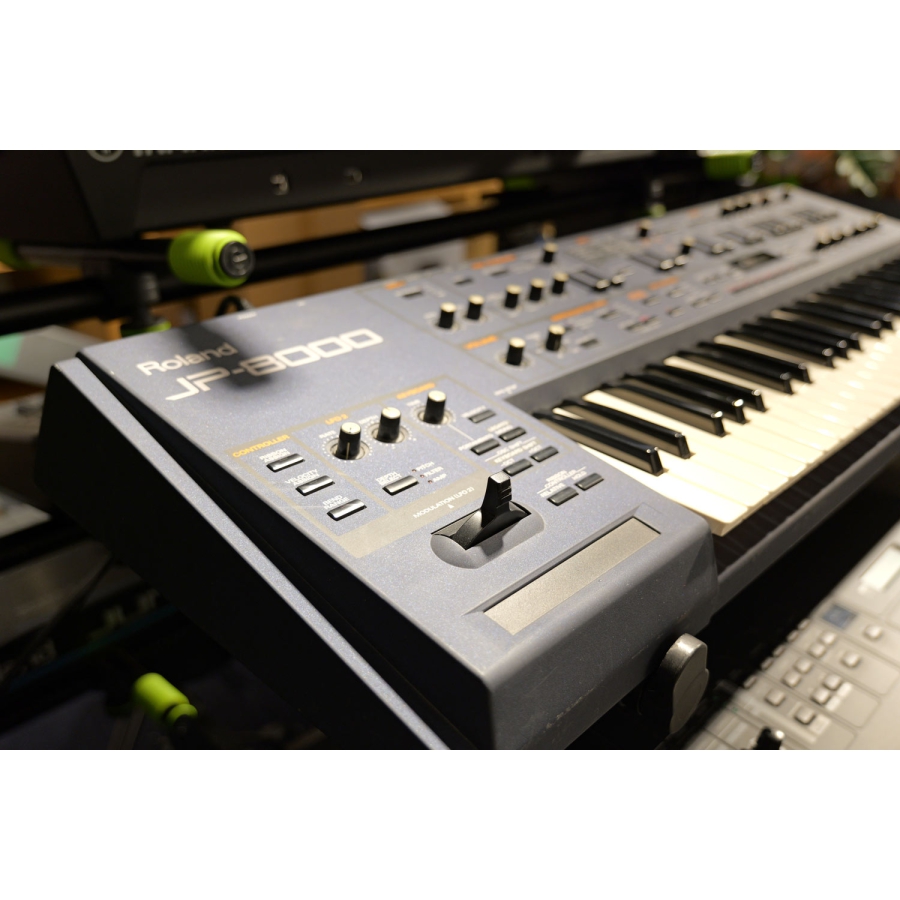 Roland JP8000 synth 90s