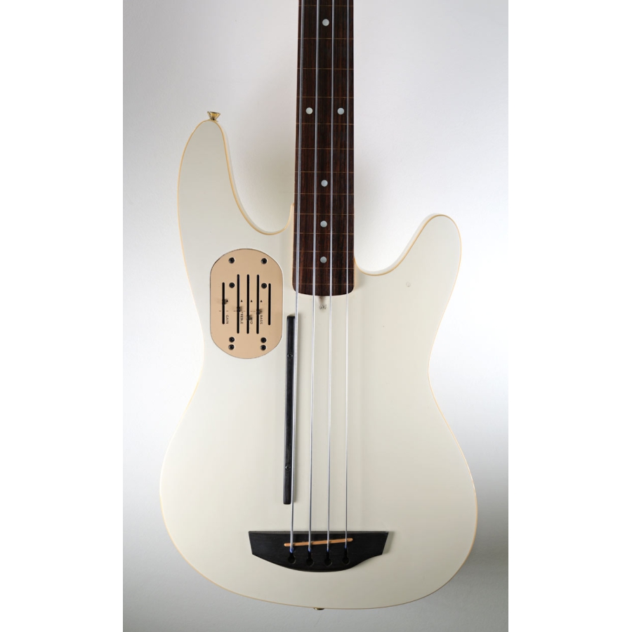 GODIN LR Baggs model fretless Bass White