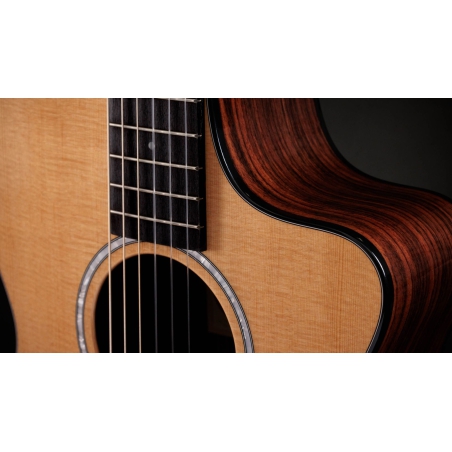 Taylor 212CE-N Plus Rosewood