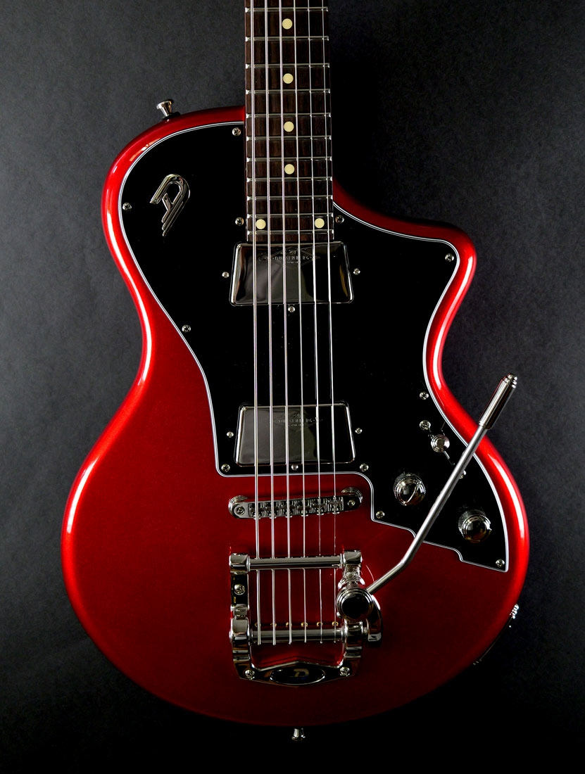 Duesenberg Julietta Baritone Tremolo Catalina Red