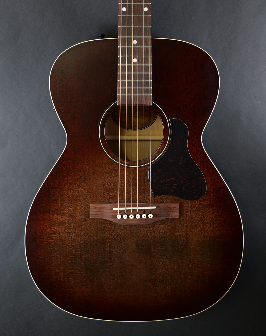 Art & Lutherie Legacy Bourbon Burst Presys II