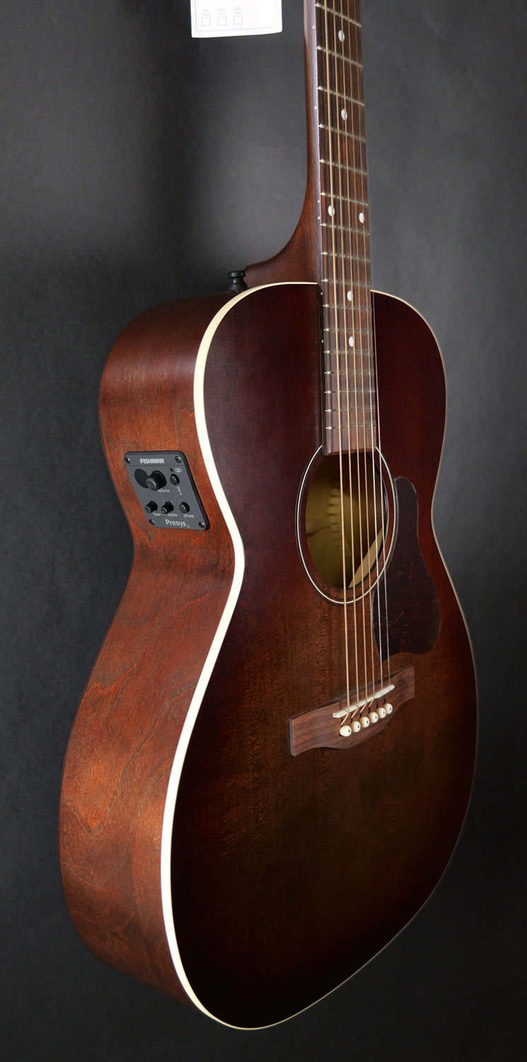 Art & Lutherie Legacy Bourbon Burst Presys II