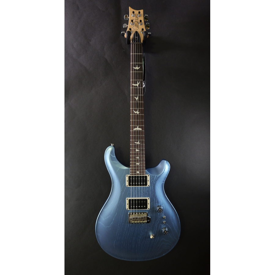 PRS CE24-08 Swamp Ash Satin Frost Blue Metallic LTD