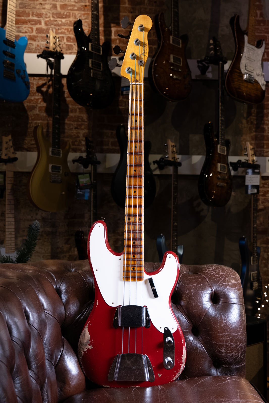 Fender Custom Shop LTD 54 Heavy Relic Precision Bass Dark Red