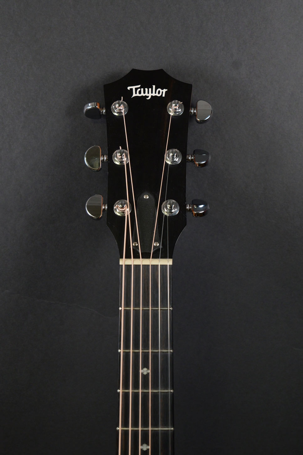 Taylor 214CE-CF DLX