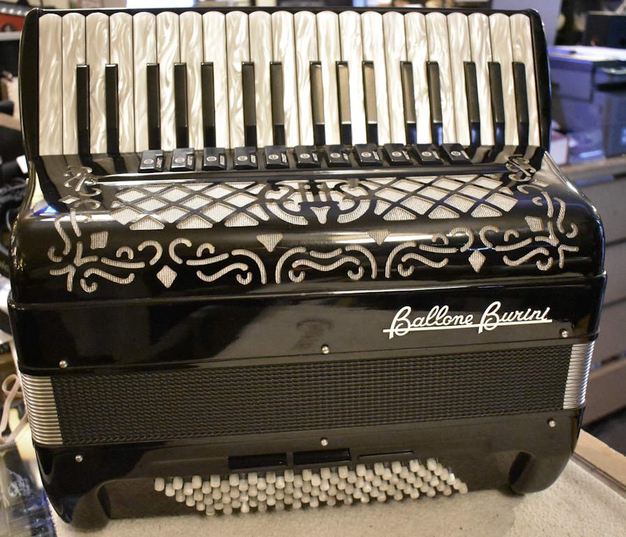 Ballone Burini 96Bas 4 korig Accordeon zwart