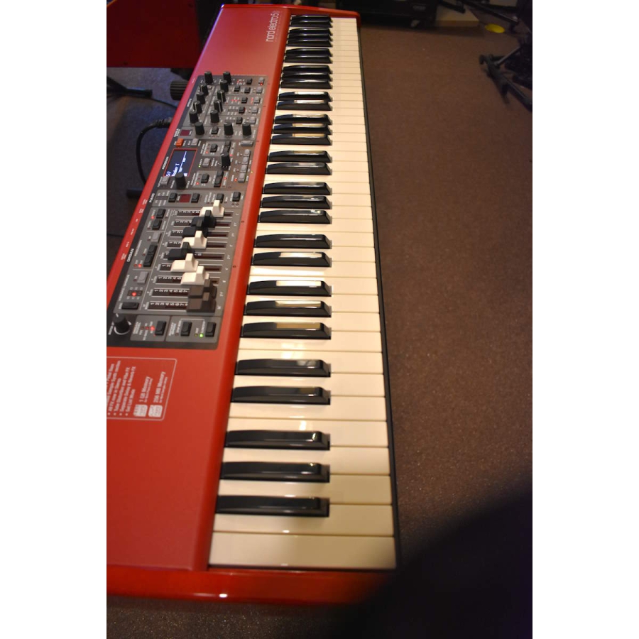 Nord Electro 5D 73  Digitaal Stage Keyboard