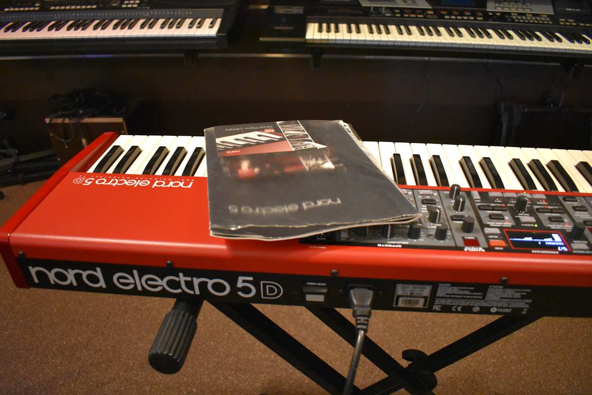 Nord Electro 5D 73  Digitaal Stage Keyboard