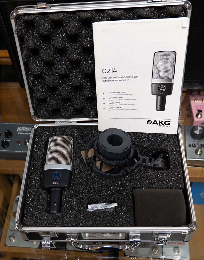 AKG C214 cardioide studio condensator microfoon