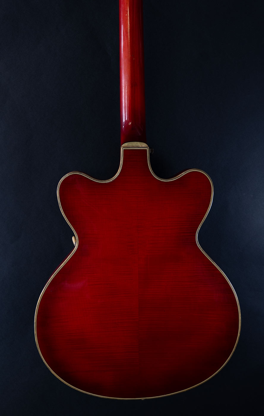 Hofner Verithin Cherry Red 1964